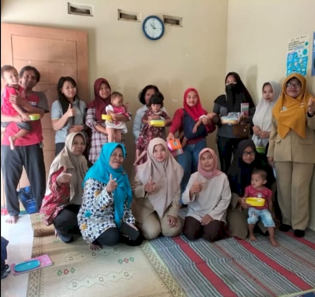 MONEV MINGGUAN DAN MAKAN BERSAMA PMT TANGGAL 26 AGUSTUS 2025 DI PKD DESA PAKAHAN
